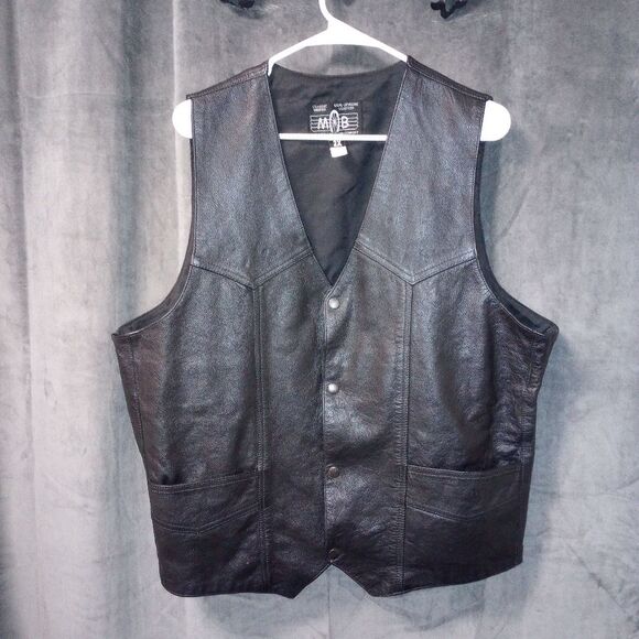 Vintage MOB Genuine Leather Biker Vest Size 2X P2P 26 in EUC - Picture 1 of 10